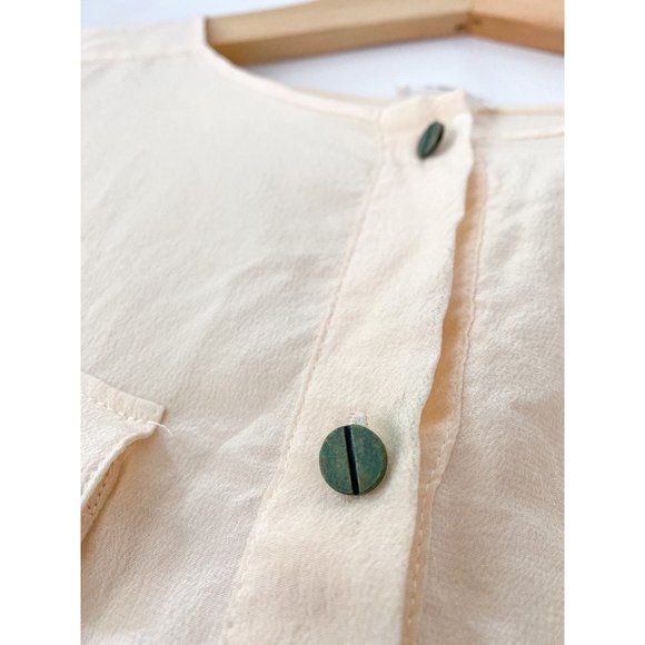 CLUB MONACO CREAM BLOUSE - Picture 8 of 8